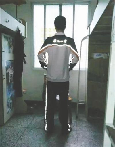 W(xu)ķУD(j)W(wng)